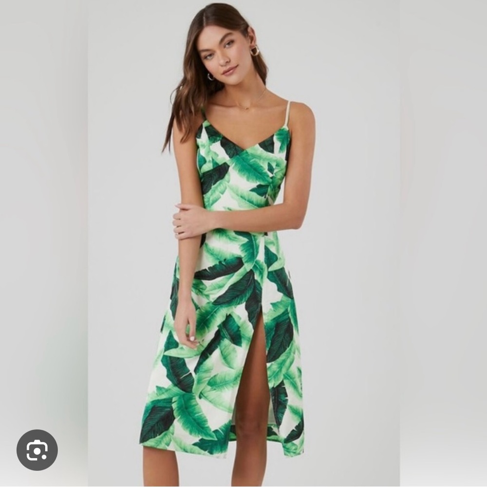 NWT Sundress Midi Green Leaf Spaghetti Strap Size S